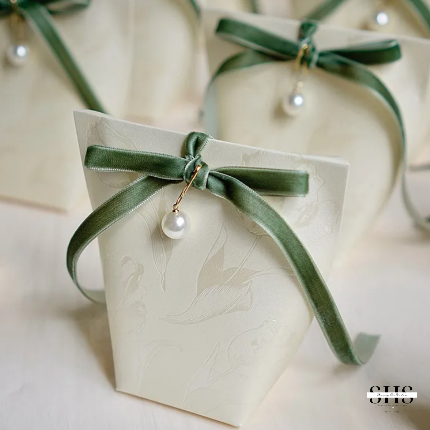 Foiled French Style Party Favor Boxes | Small | 2 Colors