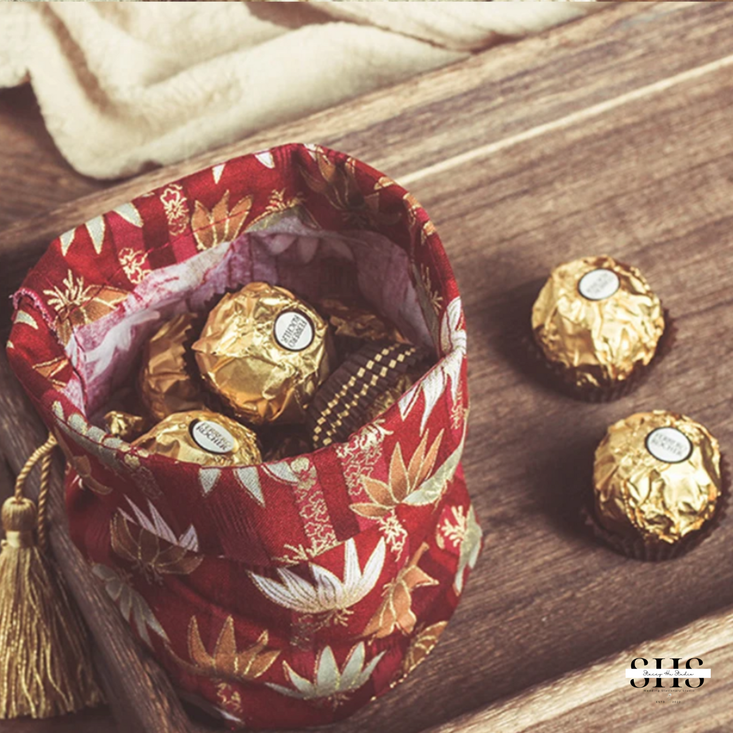 Red & Gold Sakura Party Favor Bag | Double Happiness Charm Add-on